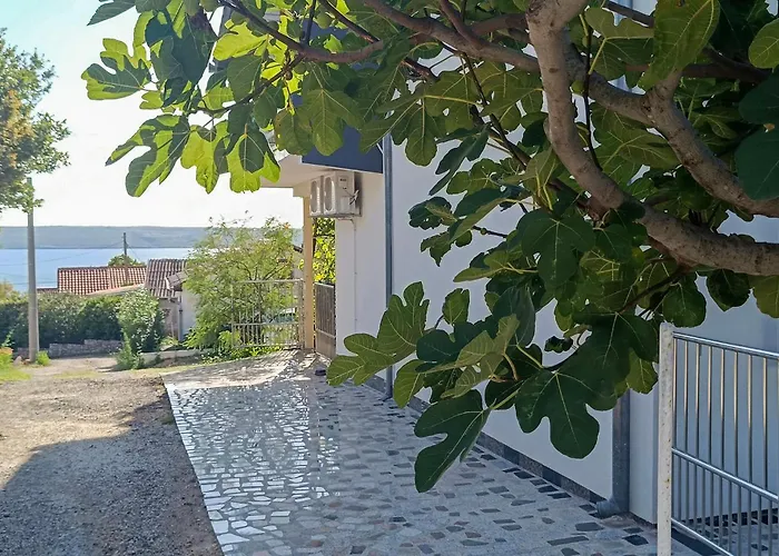 1 Bedroom Awesome In