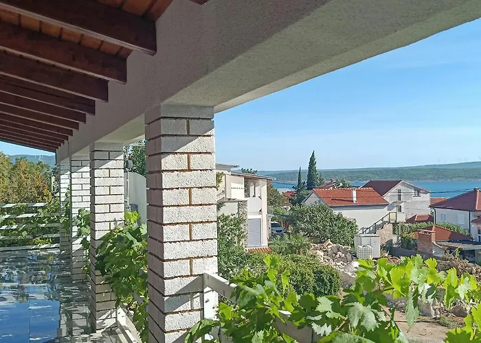 Apartamento 1 Bedroom Awesome In Maslenica